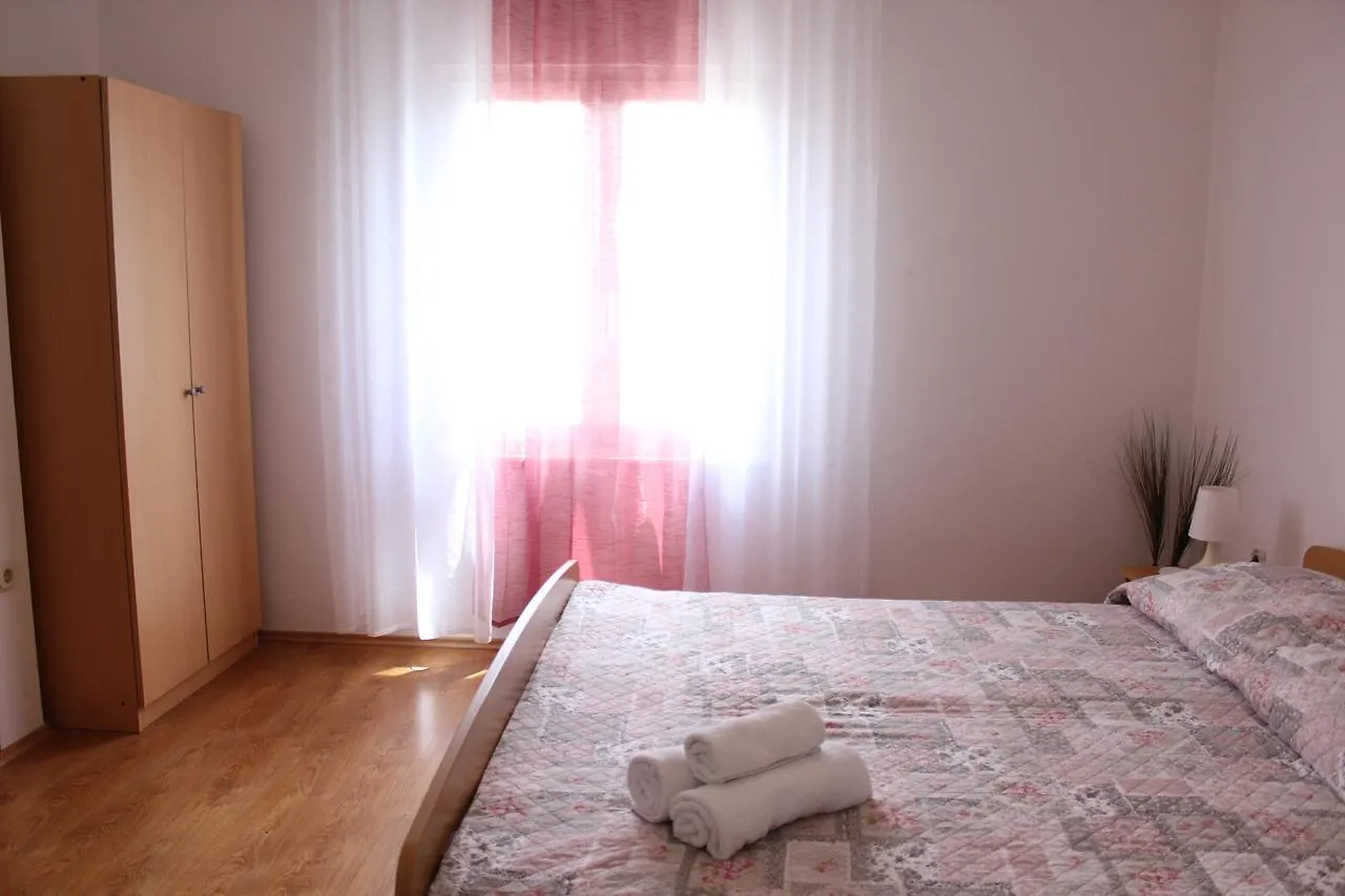 Apartments Kekel Biograd Na Moru 0*,  Croatia