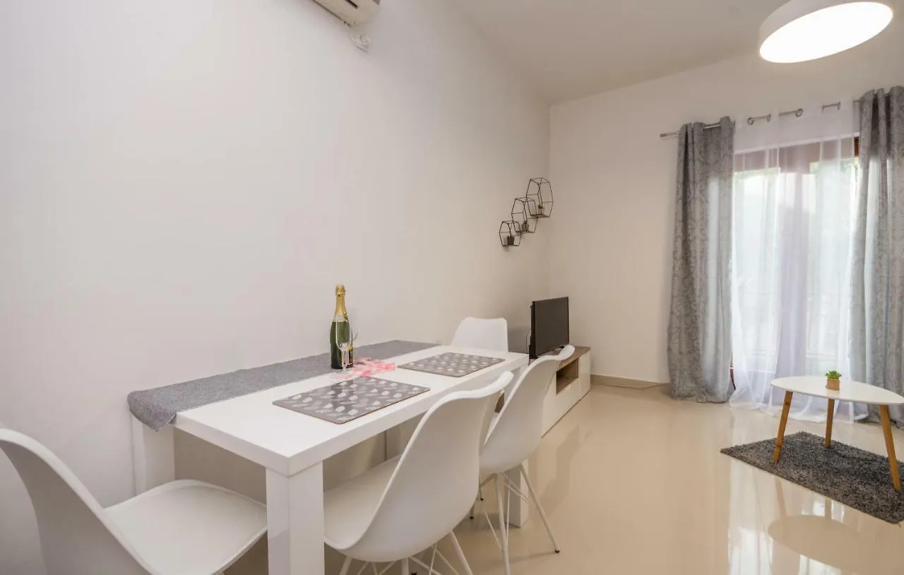Apartments Kekel Biograd Na Moru