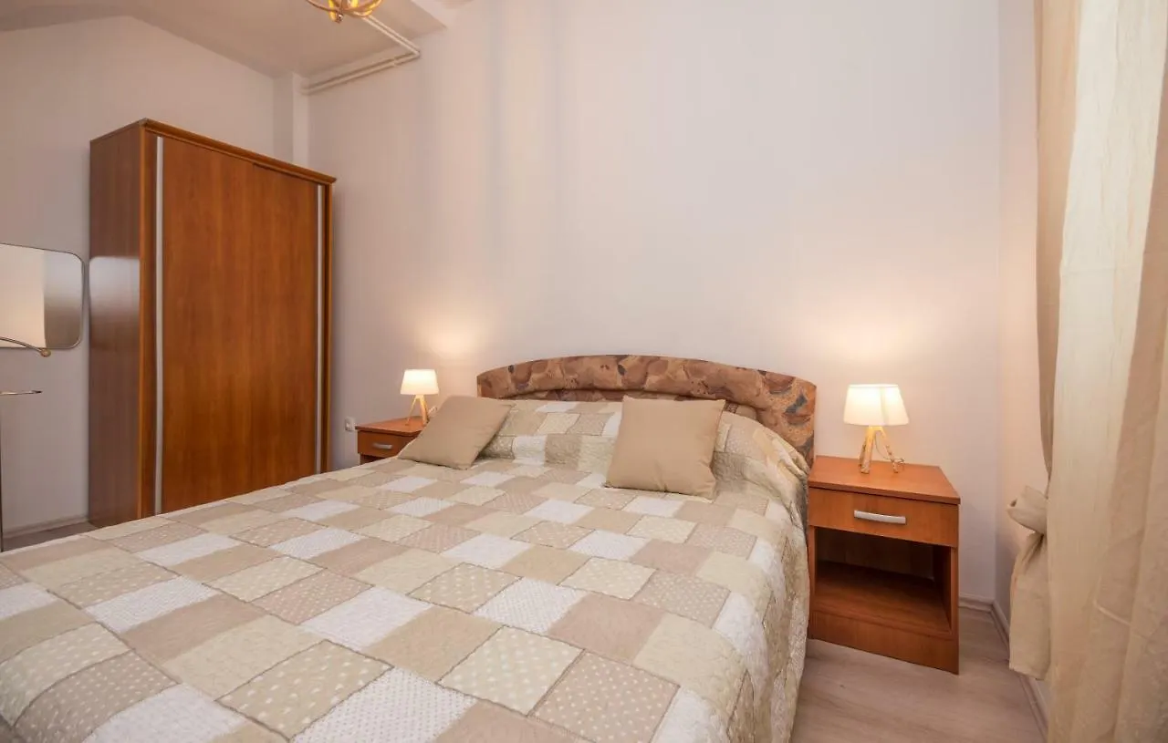 Apartments Kekel Biograd Na Moru Croatia