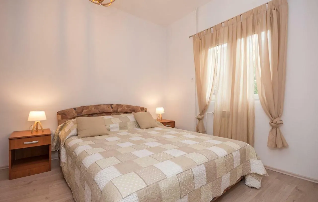 Apartments Kekel Biograd Na Moru